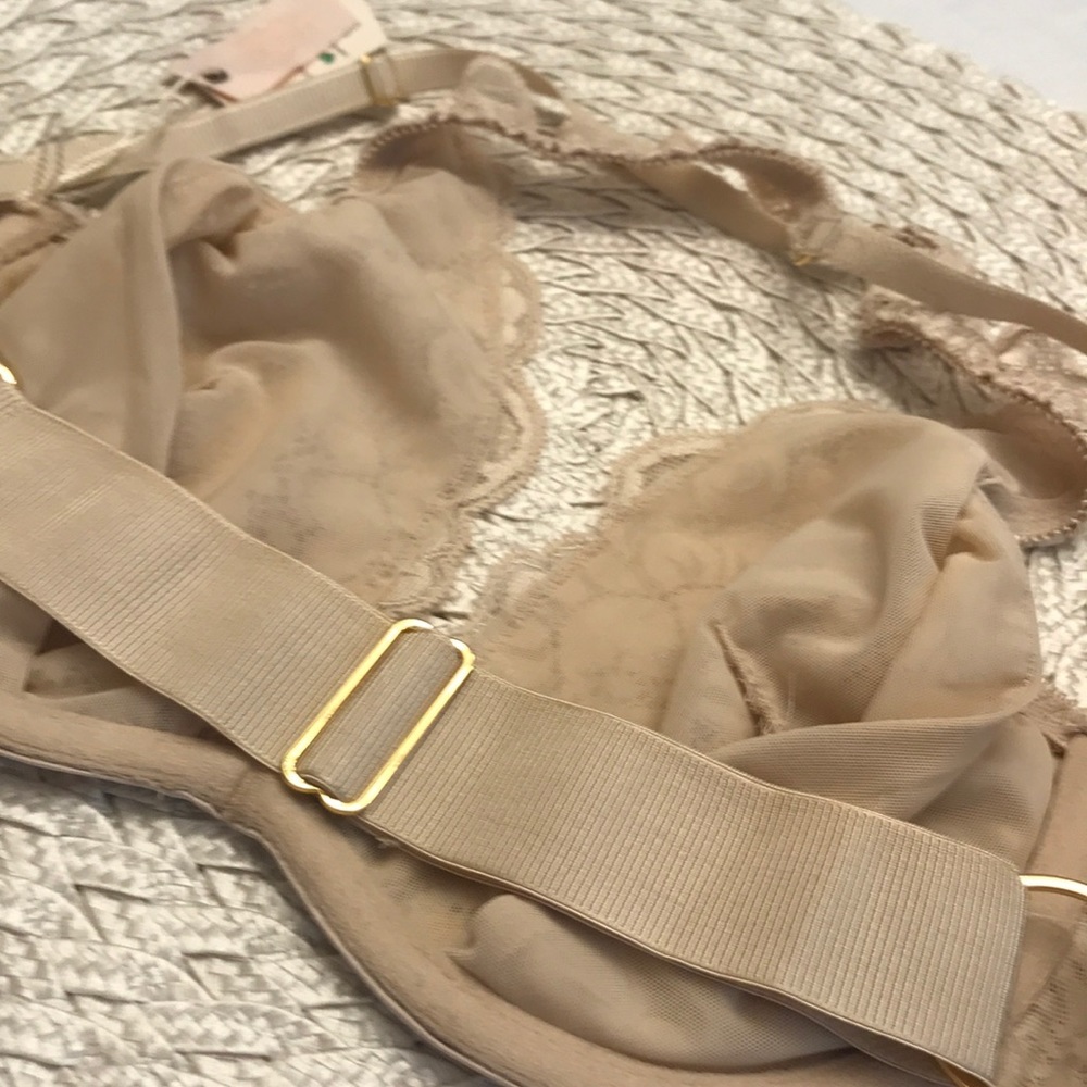 Free people x HAH Two timer bra new nude 🌟🌟 - Picture 6 of 6